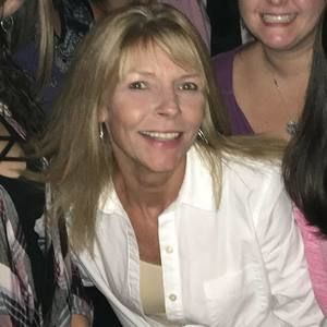 Meet your Posher, Ellen